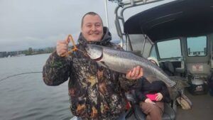 Tom's Guide Service - Fishing Report